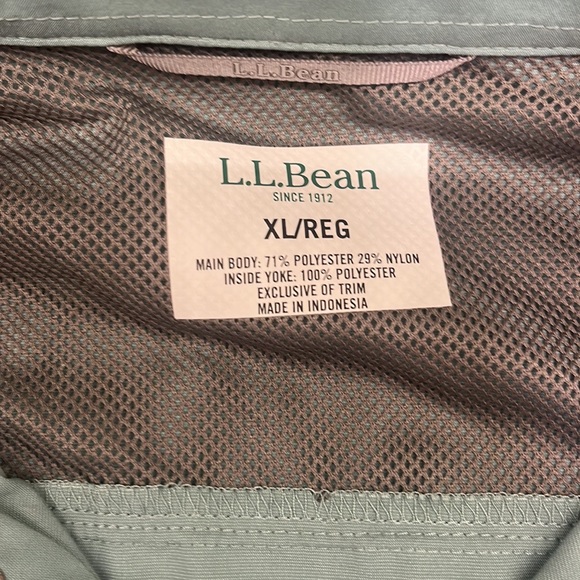 L.L. Bean Turquoise Button Down Shirt- Size XL - Picture 5 of 5